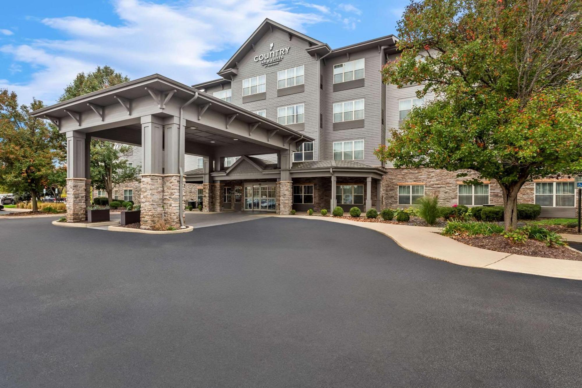 Country Inn & Suites By Radisson, Portage, In Exteriör bild
